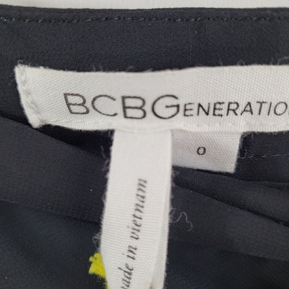 BCBGeneration Sequin Tiered Mini Skirt Black - Picture 6 of 9